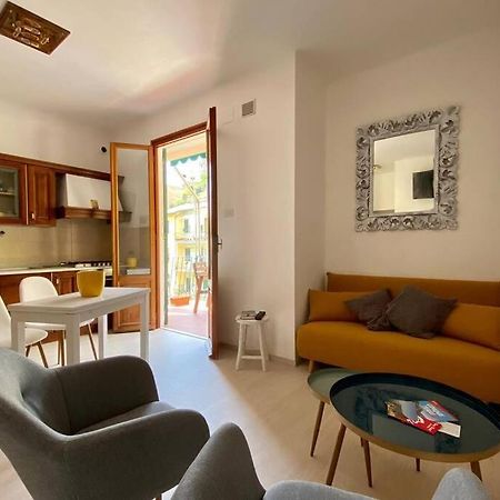 Oasi Vacation Rental ヴェルナッツァ エクステリア 写真